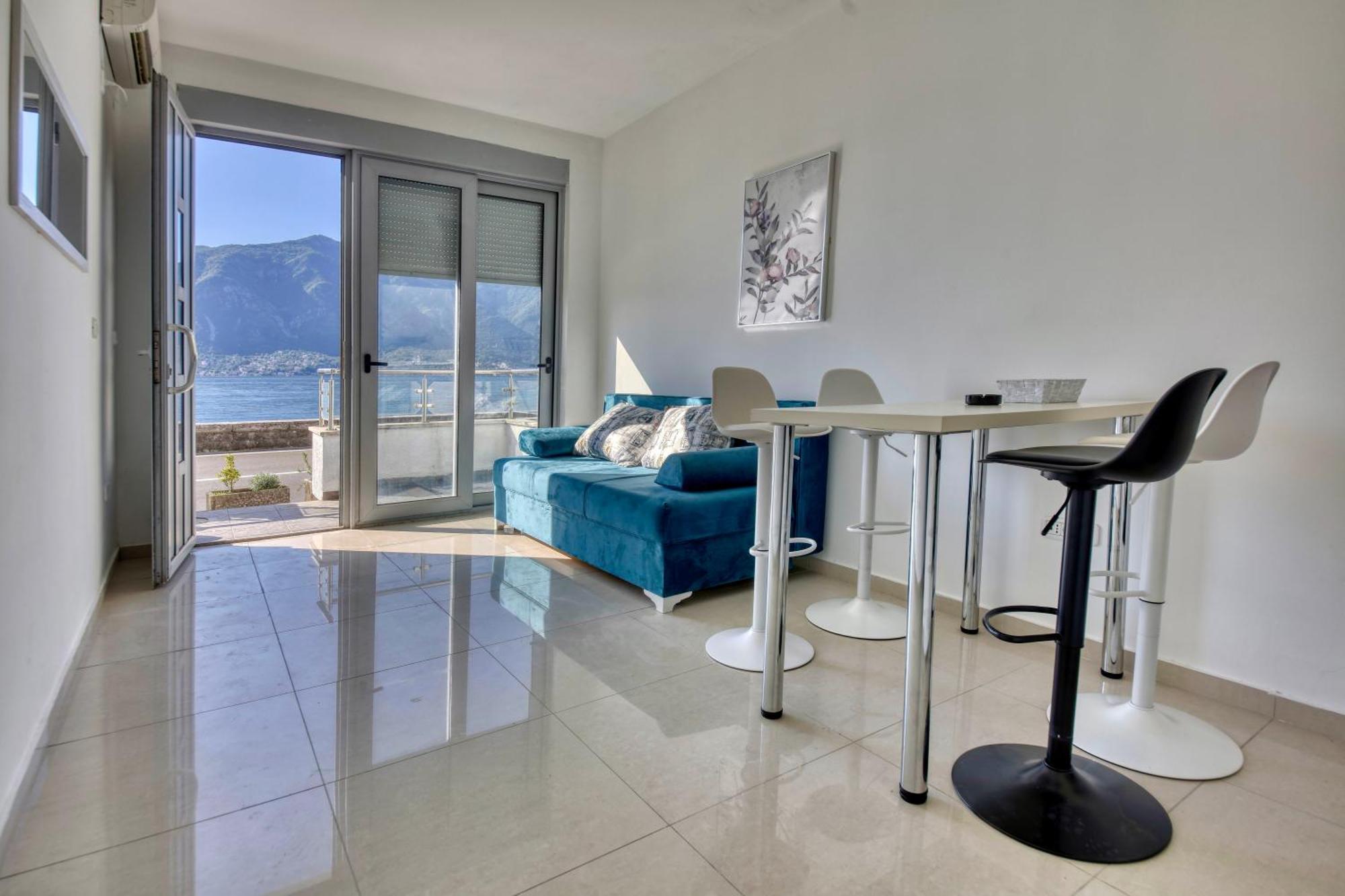 Waterfront Apartments Kotor Dış mekan fotoğraf